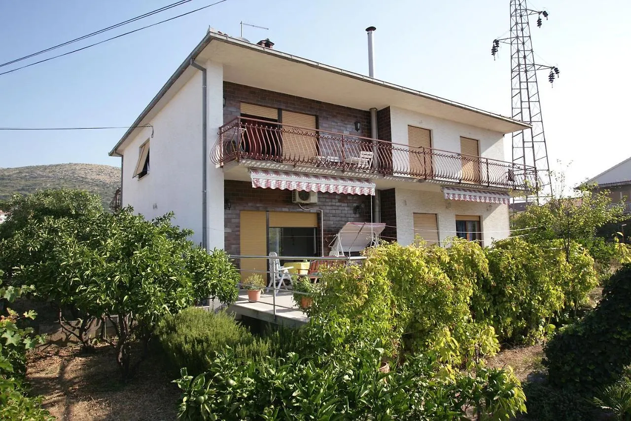 House Peri Apartman Trogir