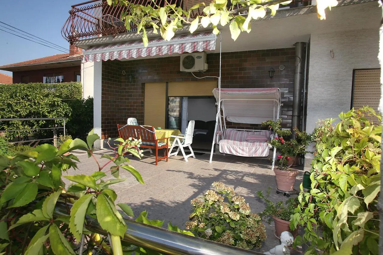 House Peri Apartman Trogir