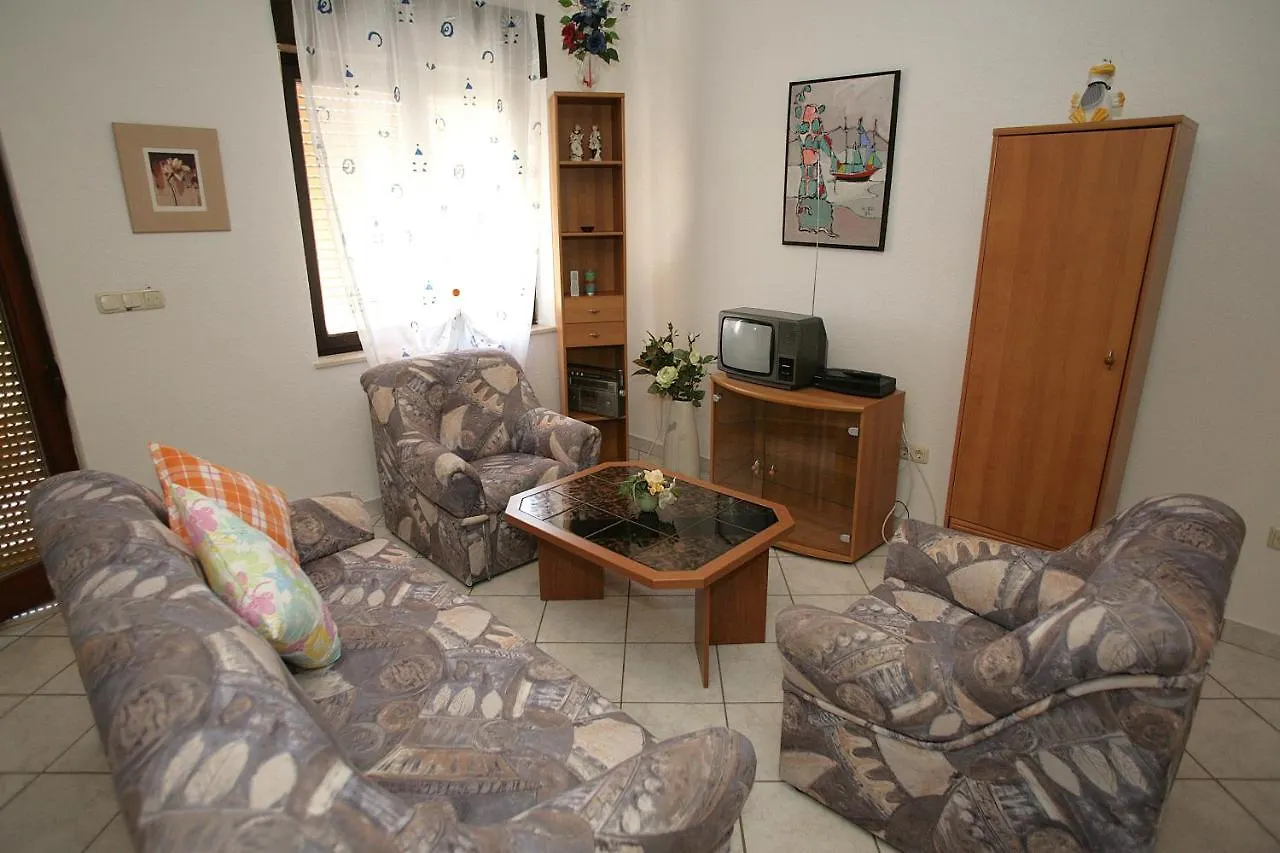 House Peri Apartman Trogir Horvátország