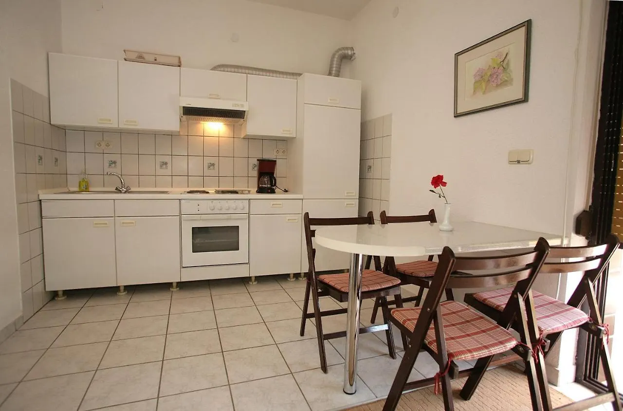 House Peri Apartman Trogir Horvátország